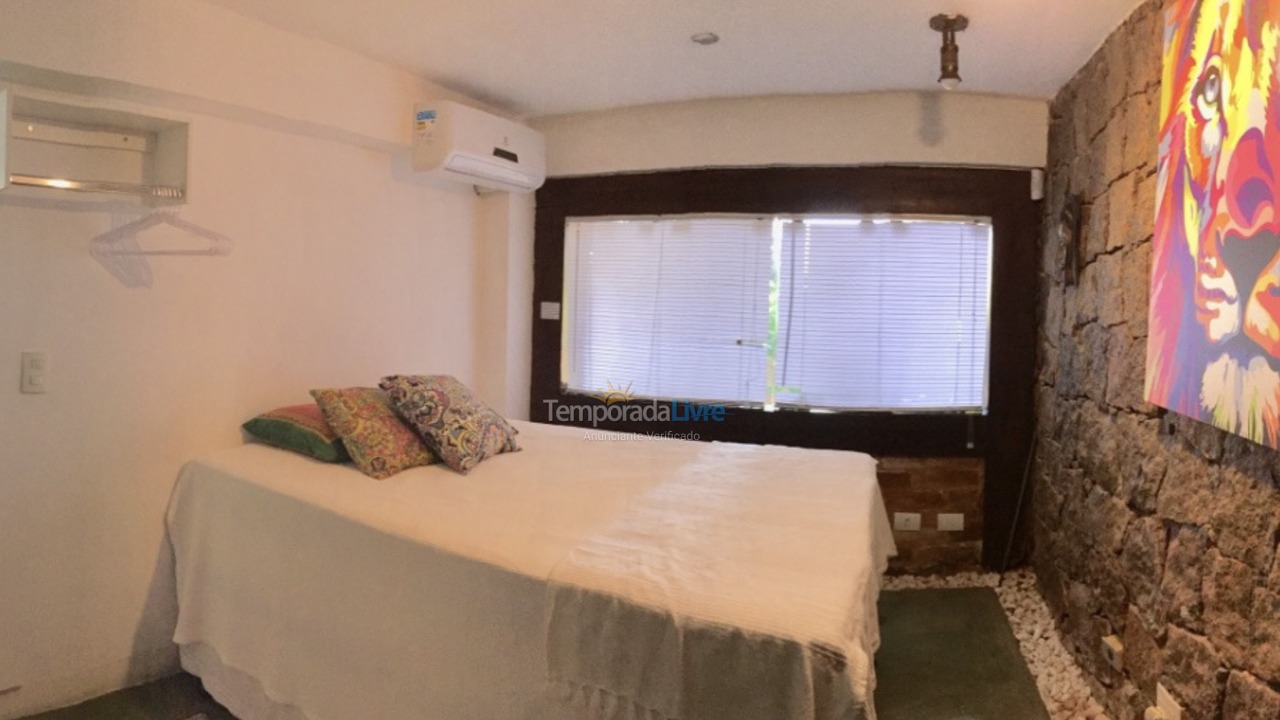 Casa para aluguel de temporada em Ilhabela (Perequê)