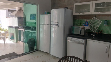 House 04 suites near the sea