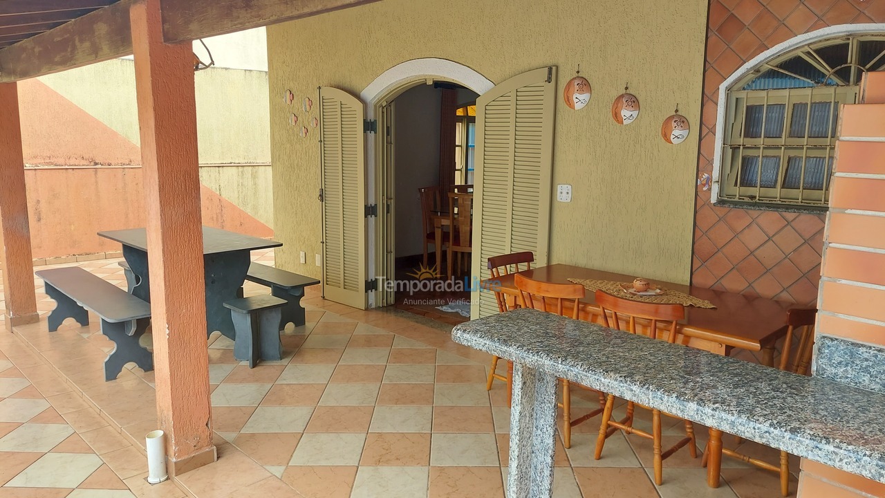 House for vacation rental in Itanhaém (Balneário Tupy)