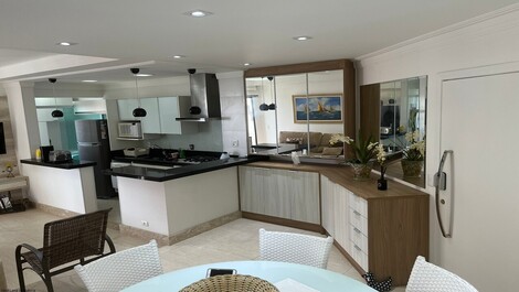 Riviera apartment in the ocean park building