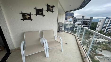 Riviera apartment in the ocean park building