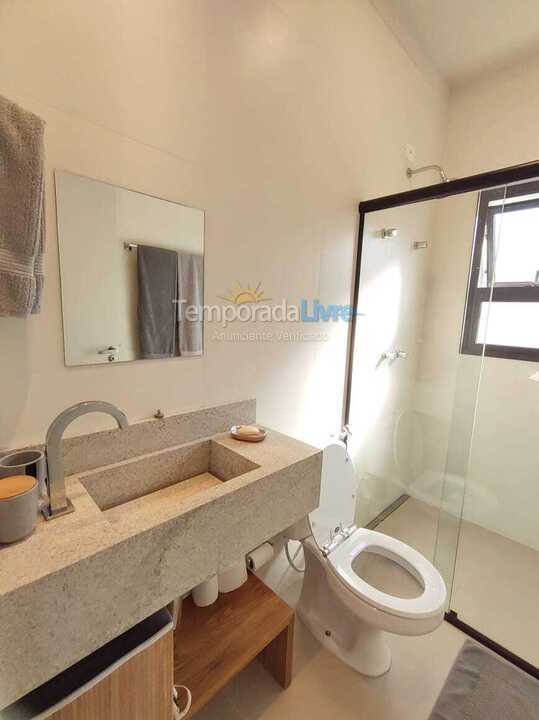 Casa para alquiler de vacaciones em São Sebastião (Camburi)