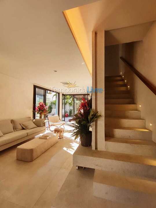 Casa para alquiler de vacaciones em São Sebastião (Camburi)