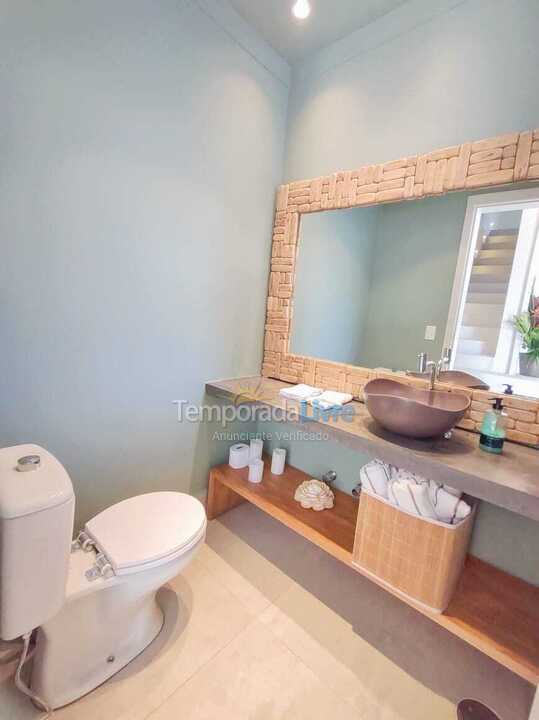 Casa para alquiler de vacaciones em São Sebastião (Camburi)