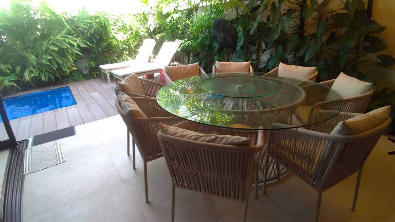 Casa para alquiler de vacaciones em São Sebastião (Camburi)