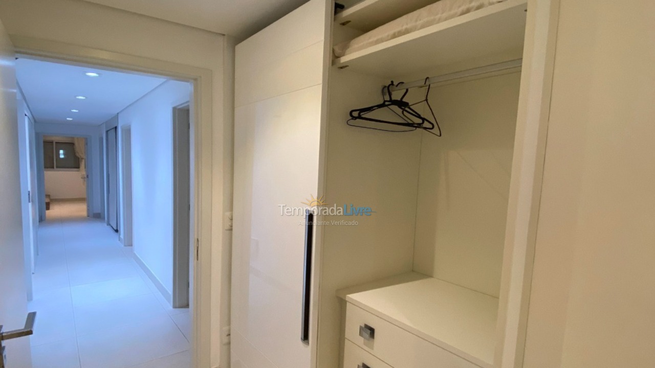 Apartment for vacation rental in Bertioga (Riviera de São Lourenço)