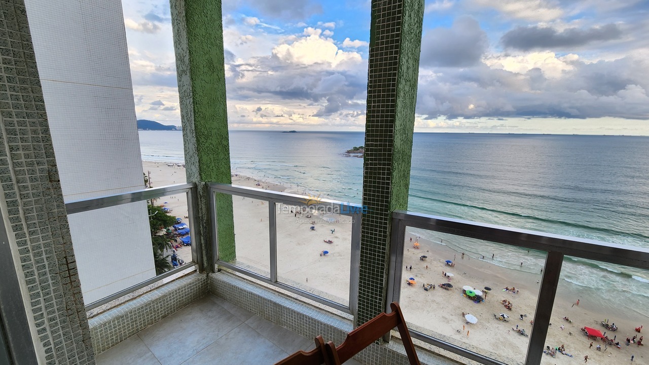 Apartment for vacation rental in Guarujá (Pitangueiras)