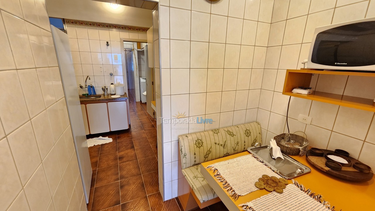 Apartment for vacation rental in Guarujá (Pitangueiras)