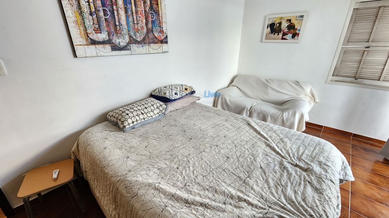 Apartment for vacation rental in Guarujá (Pitangueiras)