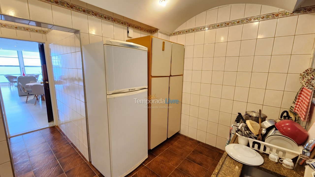 Apartment for vacation rental in Guarujá (Pitangueiras)