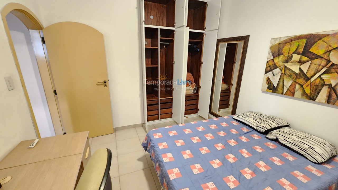 Apartment for vacation rental in Guarujá (Pitangueiras)