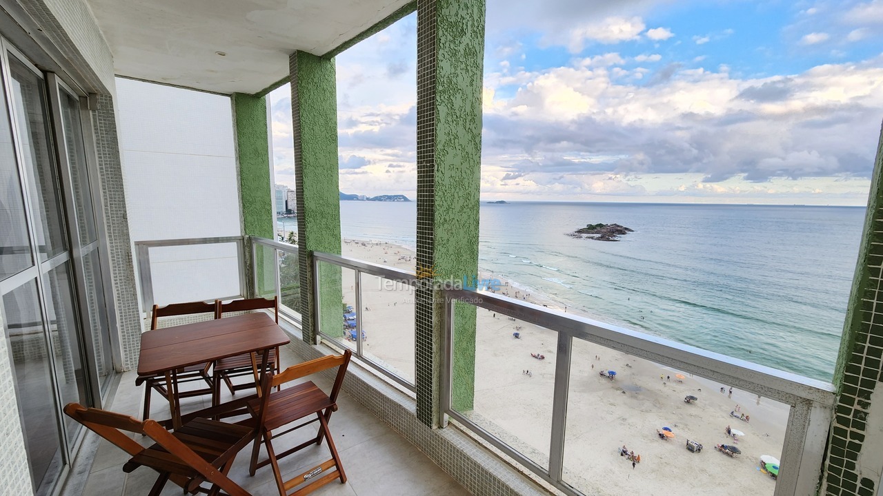 Apartment for vacation rental in Guarujá (Pitangueiras)