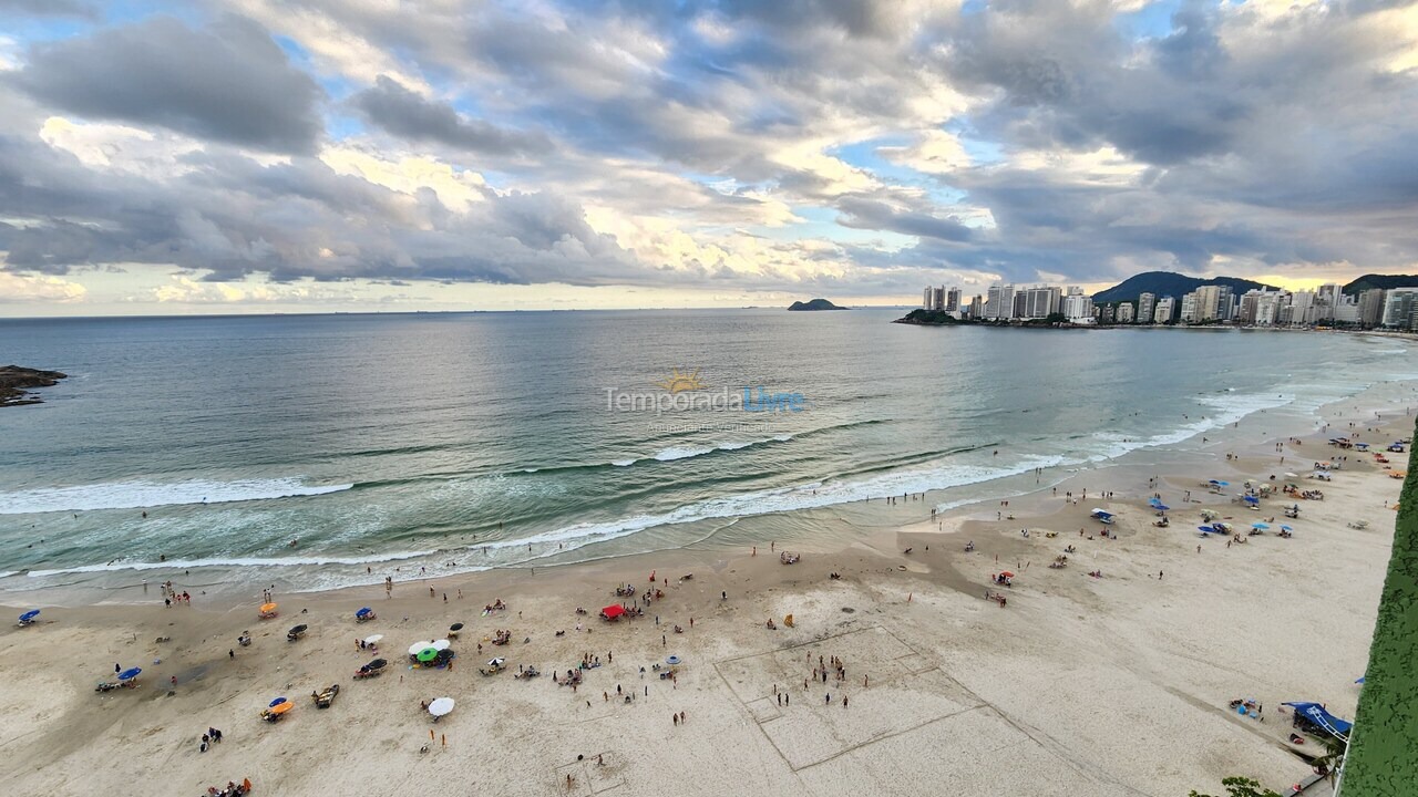 Apartment for vacation rental in Guarujá (Pitangueiras)