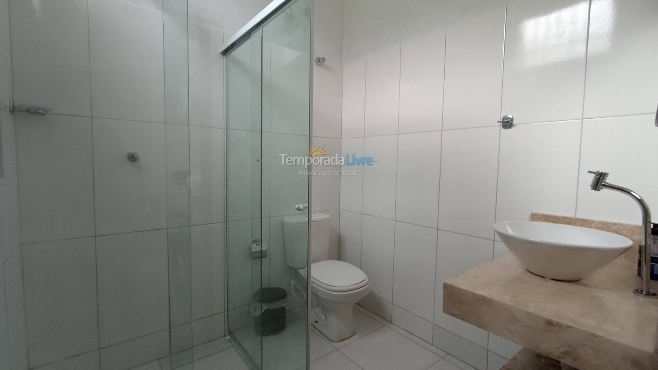 Casa para aluguel de temporada em Ubatuba (Maranduba)