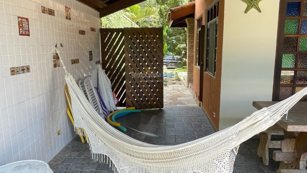 Casa para aluguel de temporada em Bertioga (Condominio Morada da Praia)