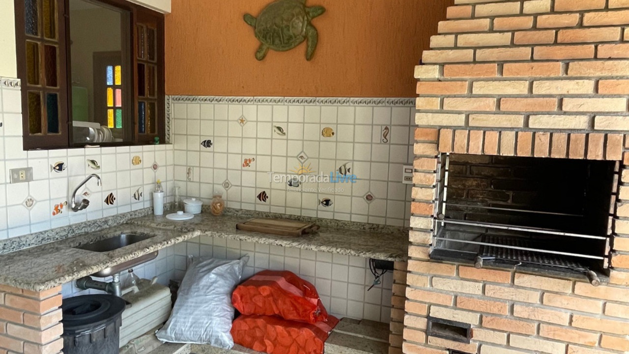 Casa para aluguel de temporada em Bertioga (Condominio Morada da Praia)