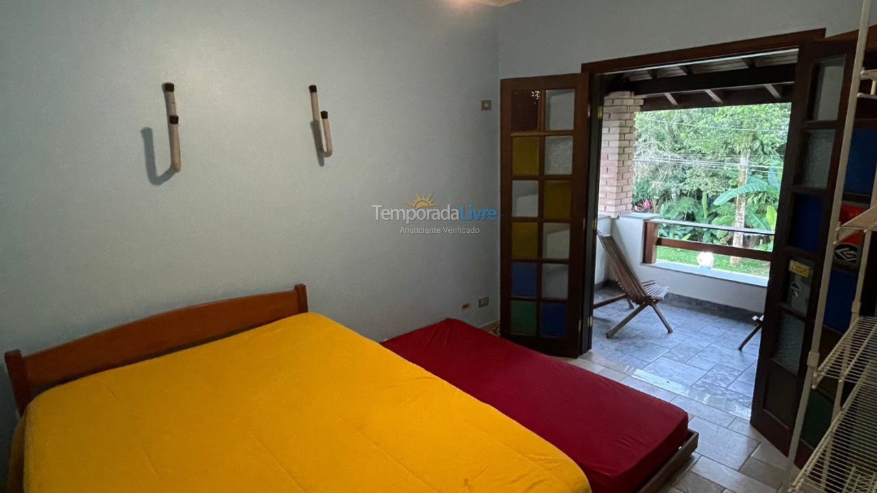 Casa para aluguel de temporada em Bertioga (Condominio Morada da Praia)