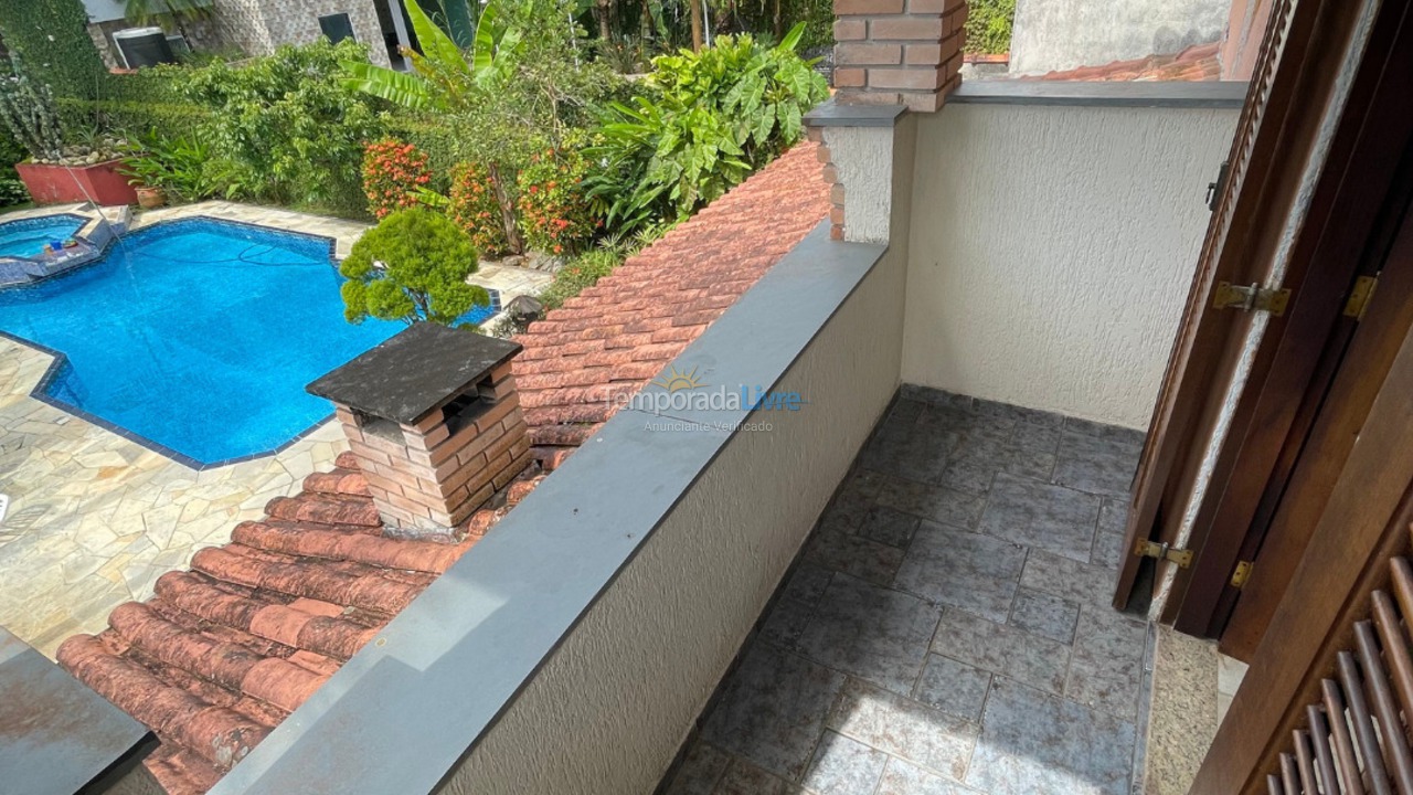 Casa para aluguel de temporada em Bertioga (Condominio Morada da Praia)