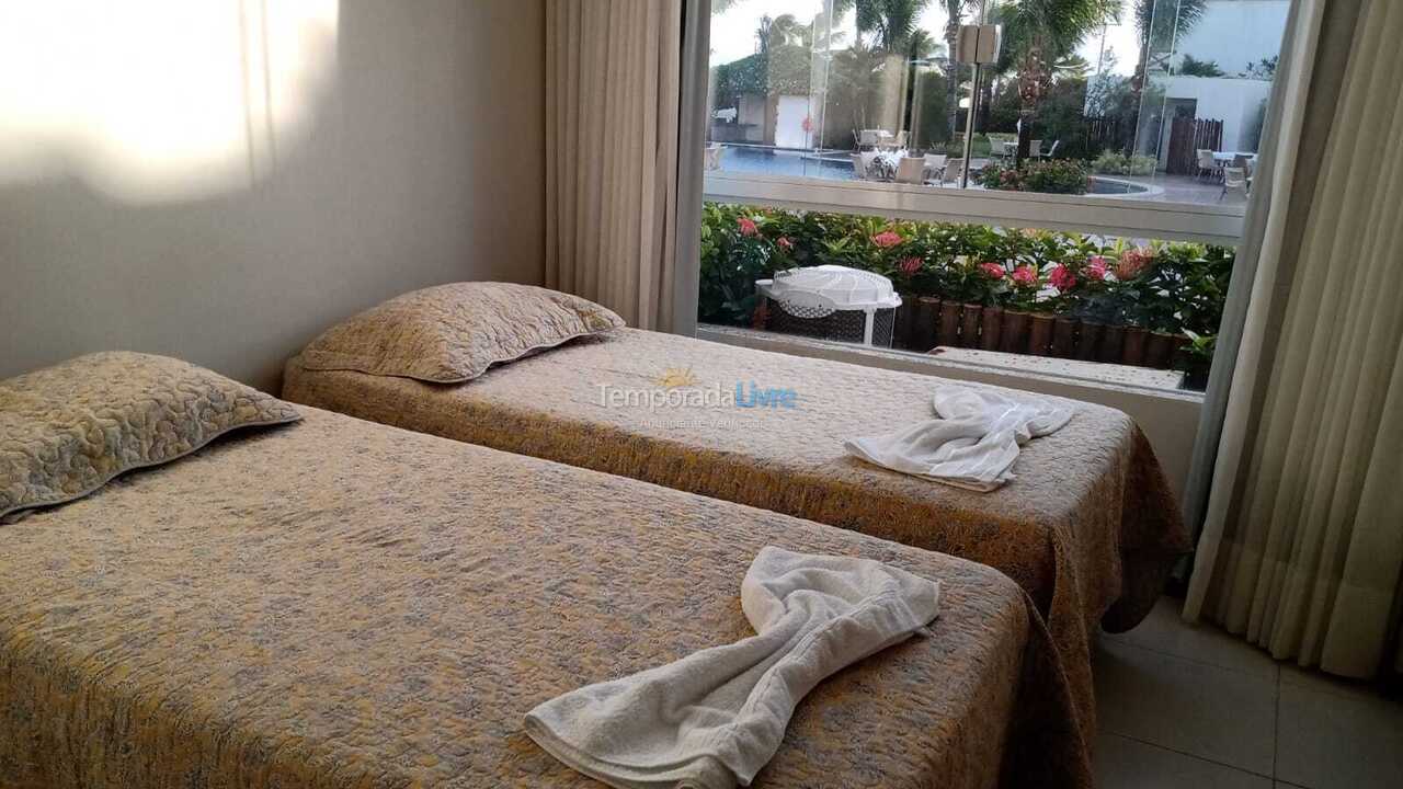 Apartamento para aluguel de temporada em Camaçari (Praia de Guarajuba)