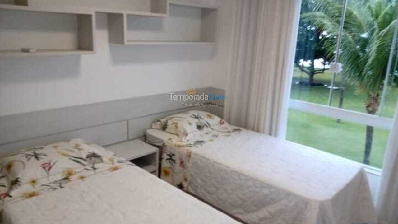 Apartamento para aluguel de temporada em Camaçari (Praia de Guarajuba)