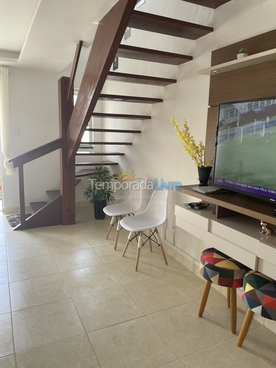 Casa para aluguel de temporada em Camaçari (Barra do Jacuípe)