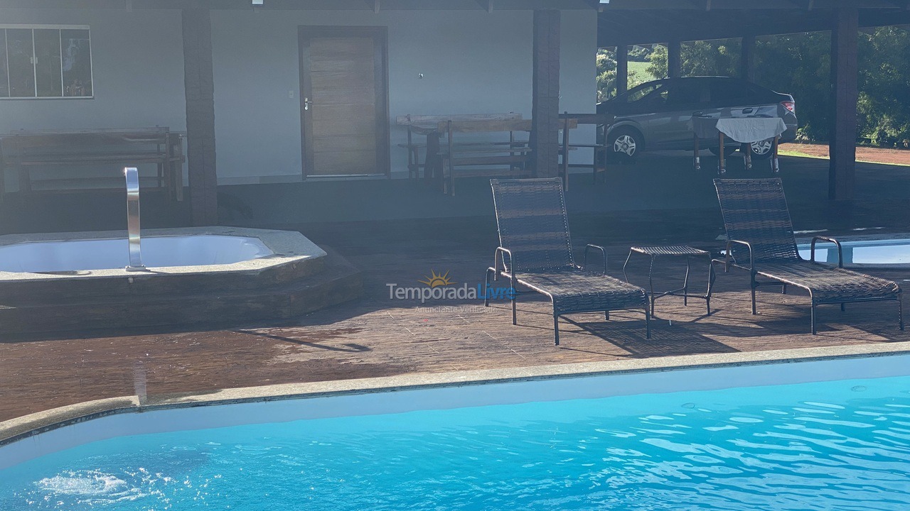 Chácara / sítio para aluguel de temporada em Caldas Novas (Zona Rural Caldas Novas)