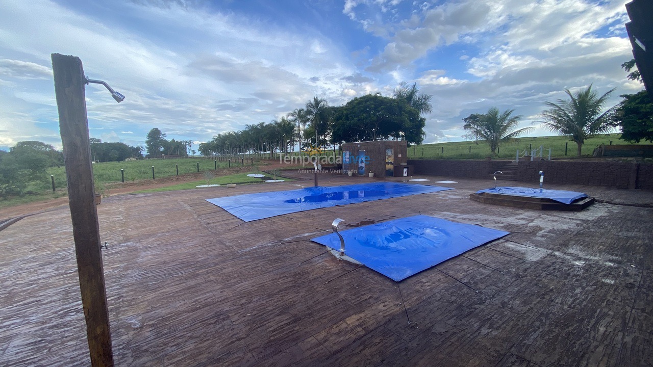 Chácara / sítio para aluguel de temporada em Caldas Novas (Zona Rural Caldas Novas)