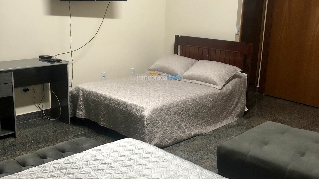 Chácara / sítio para aluguel de temporada em Caldas Novas (Zona Rural Caldas Novas)