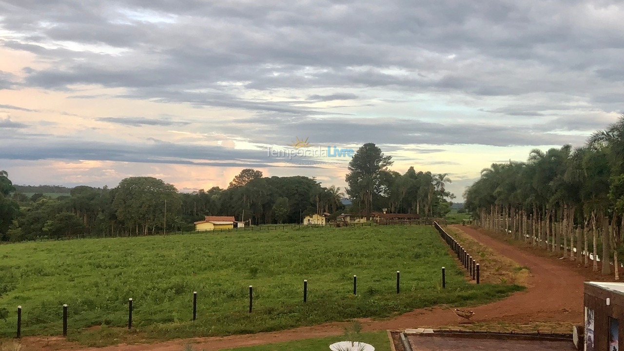 Chácara / sítio para aluguel de temporada em Caldas Novas (Zona Rural Caldas Novas)