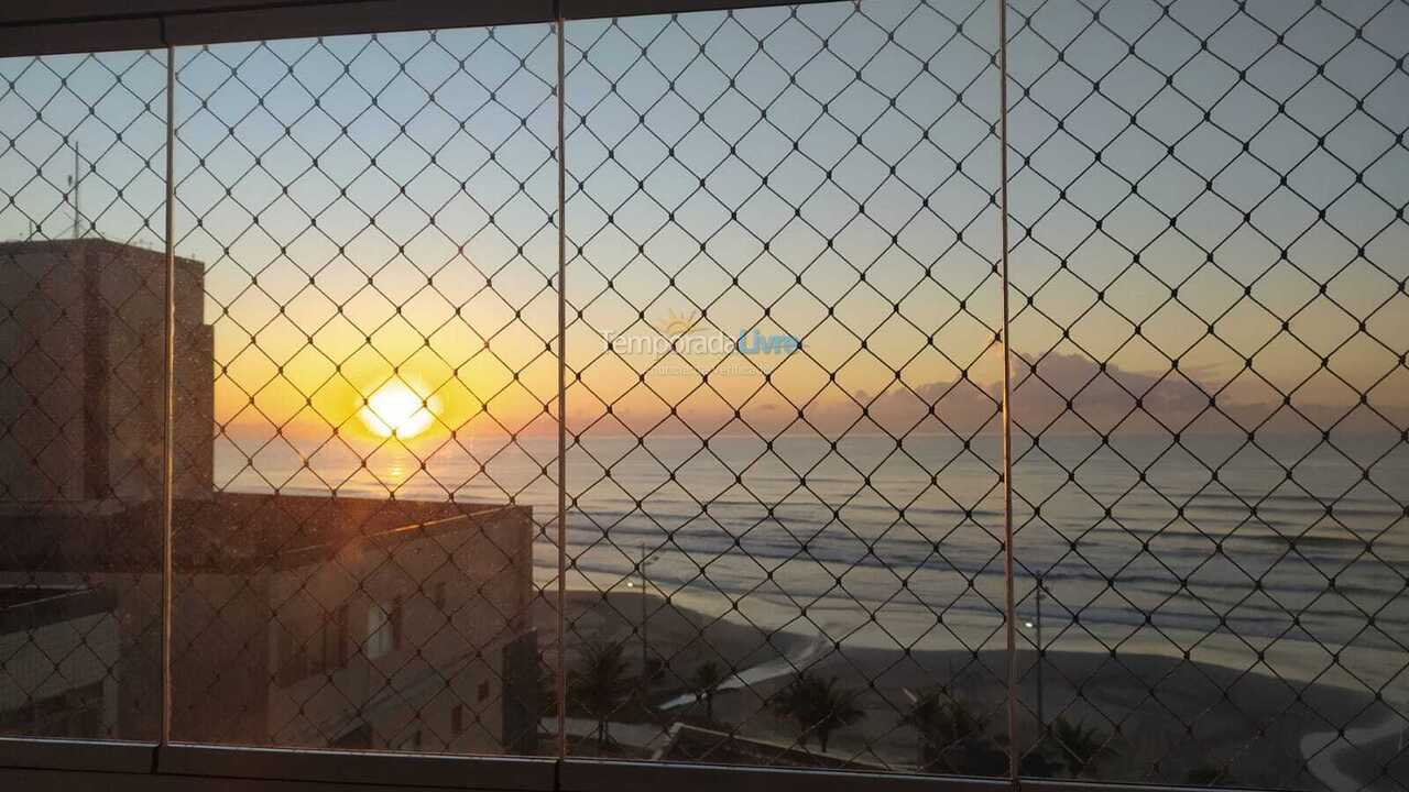 Apartment for vacation rental in Praia Grande (Praia do Caiçara)