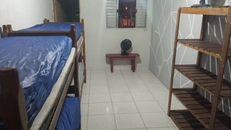 Casa em Mongagua próximo a Plataforma de Pesca