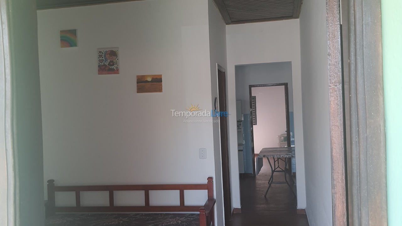 Casa para alquiler de vacaciones em Caraguatatuba (Poiares)