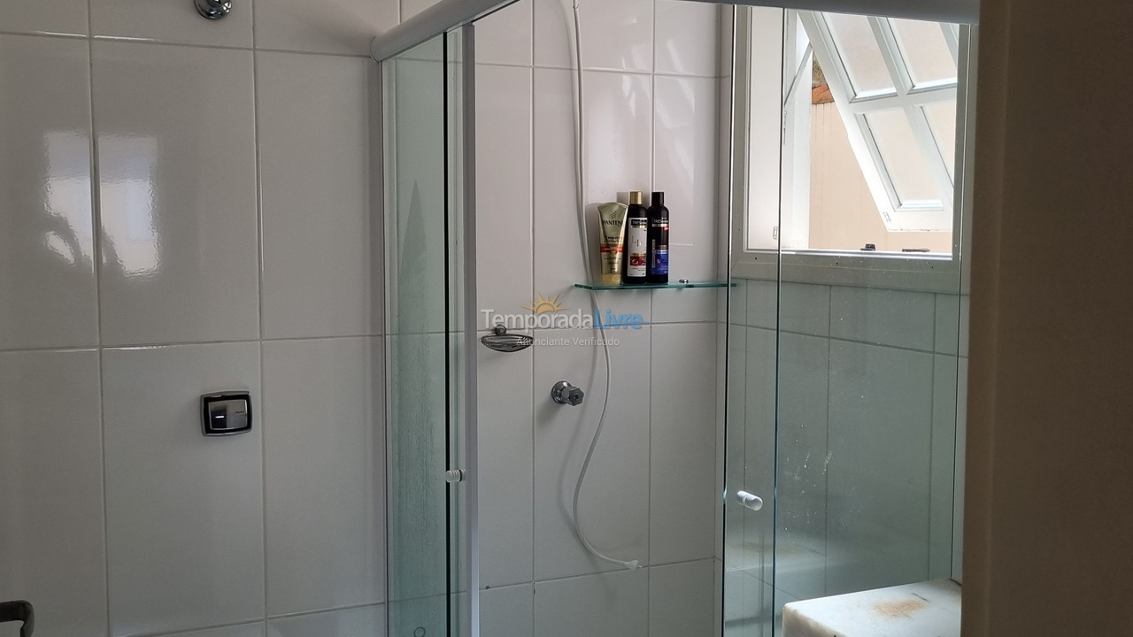 Casa para aluguel de temporada em Peruíbe (Belmira Novaes Ruinas)