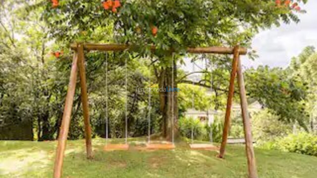 Casa para aluguel de temporada em Mairiporã (Lago do Imperador)