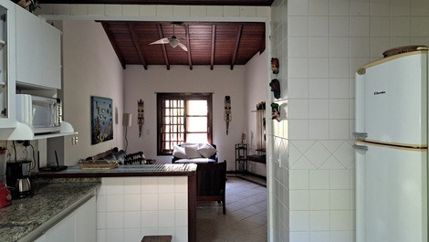 House with 3 suites with air condominium 150mts Camburizinho Camburi Beach