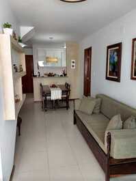 Sala de visitas e jantar 