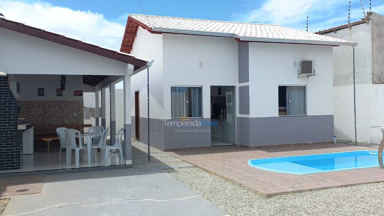 Casa para aluguel de temporada em Alcobaça (Praia do Farol)