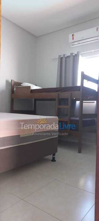 Casa para aluguel de temporada em Alcobaça (Praia do Farol)