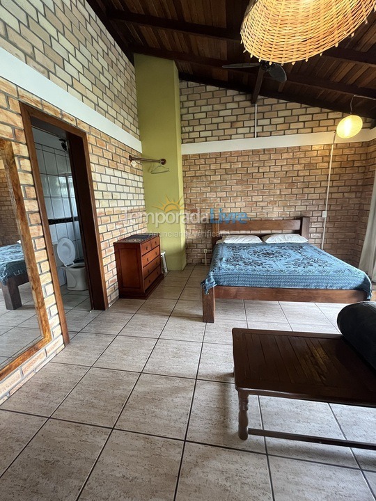 Casa para alquiler de vacaciones em Garopaba (Praia da Ferrugem)