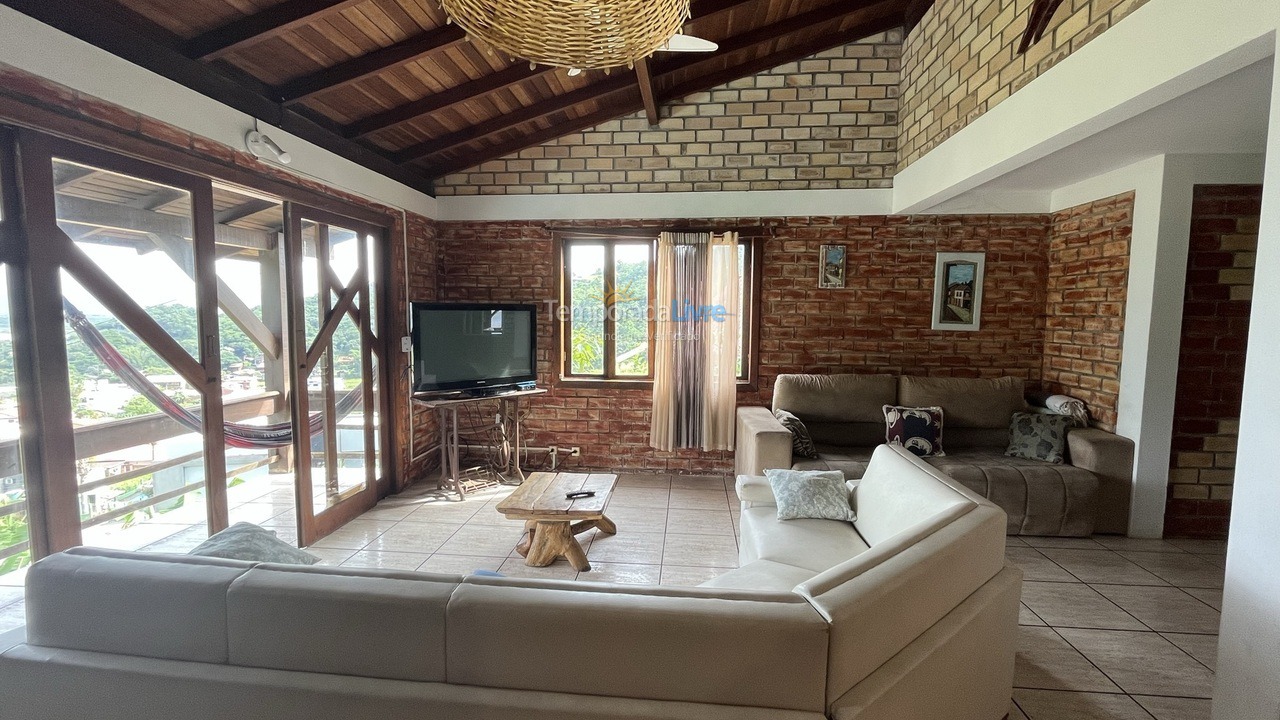 Casa para alquiler de vacaciones em Garopaba (Praia da Ferrugem)