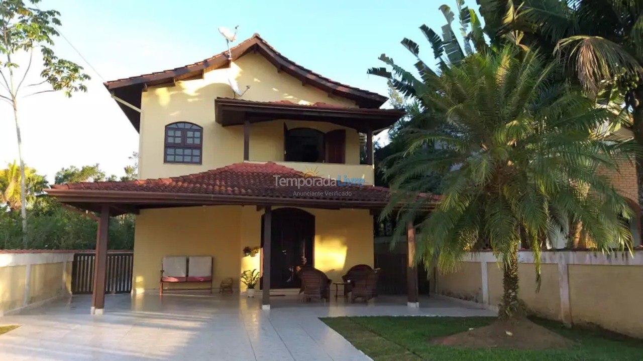 Casa para aluguel de temporada em Bertioga (Boraceia)