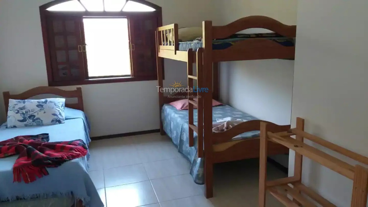 Casa para aluguel de temporada em Bertioga (Boraceia)