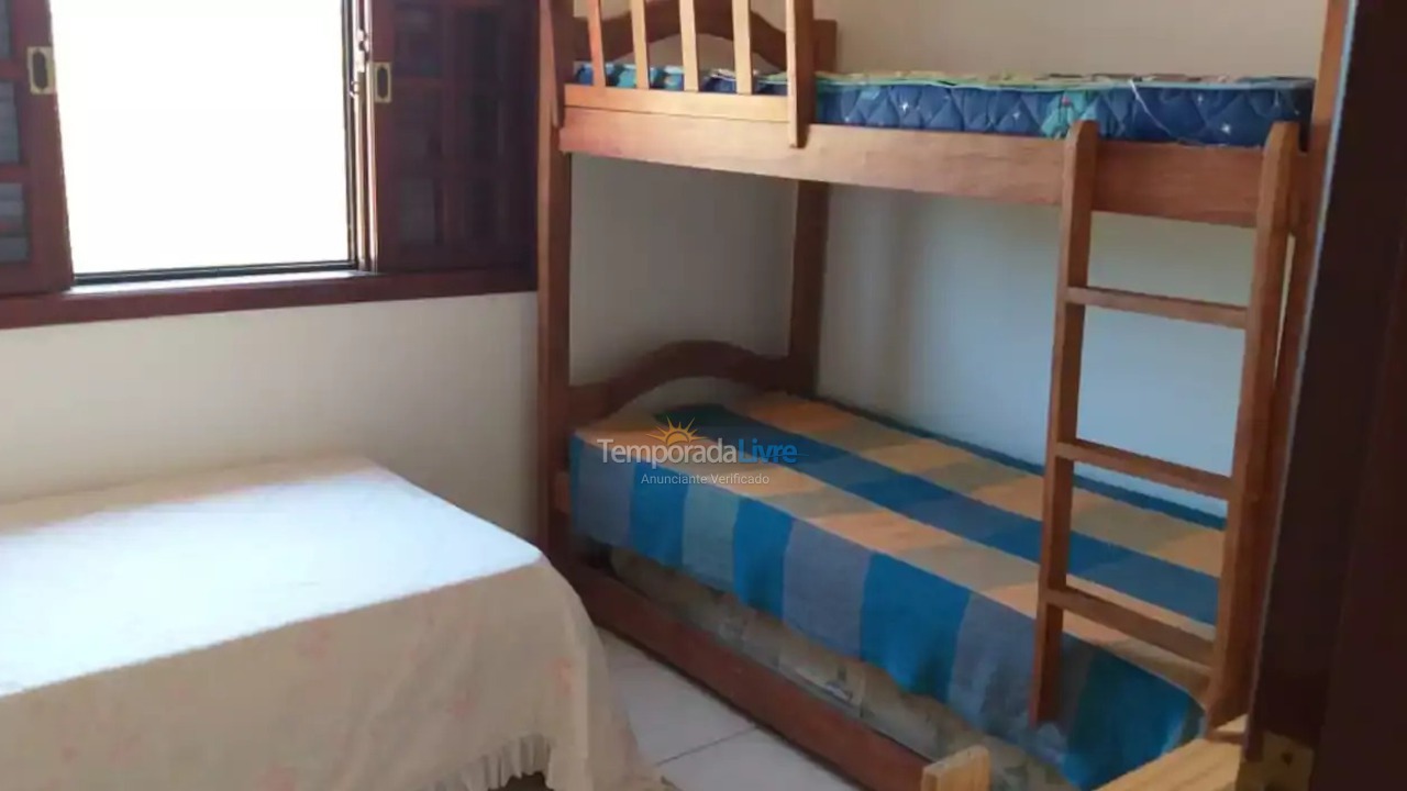 Casa para aluguel de temporada em Bertioga (Boraceia)