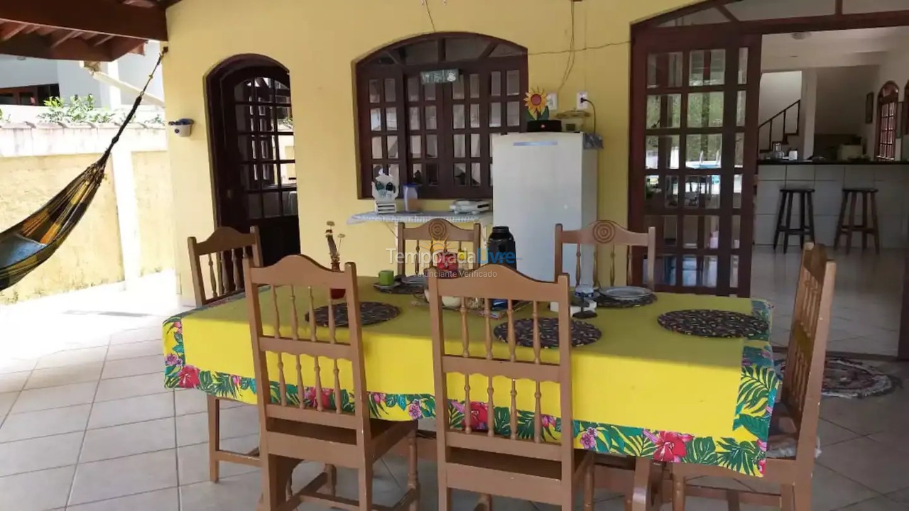 Casa para aluguel de temporada em Bertioga (Boraceia)