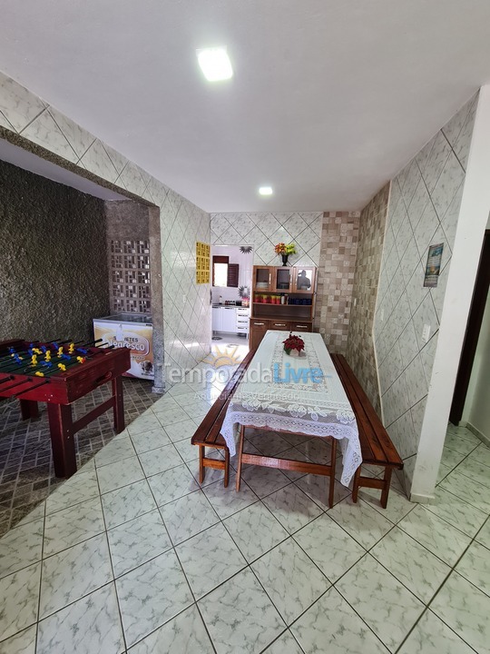 Casa para aluguel de temporada em Conde (Praia de Carapibus)