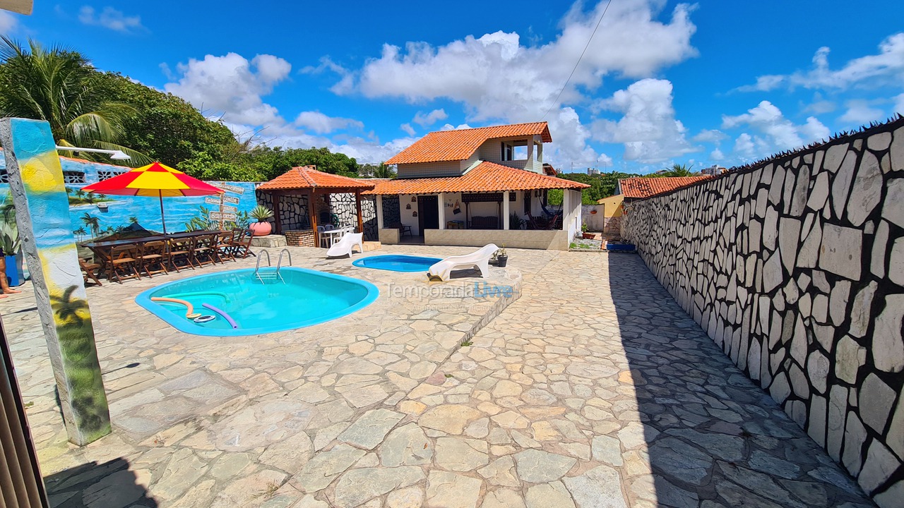 Casa para aluguel de temporada em Conde (Praia de Carapibus)