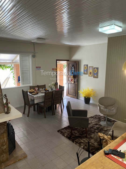 House for vacation rental in Barra Velha (Centro)