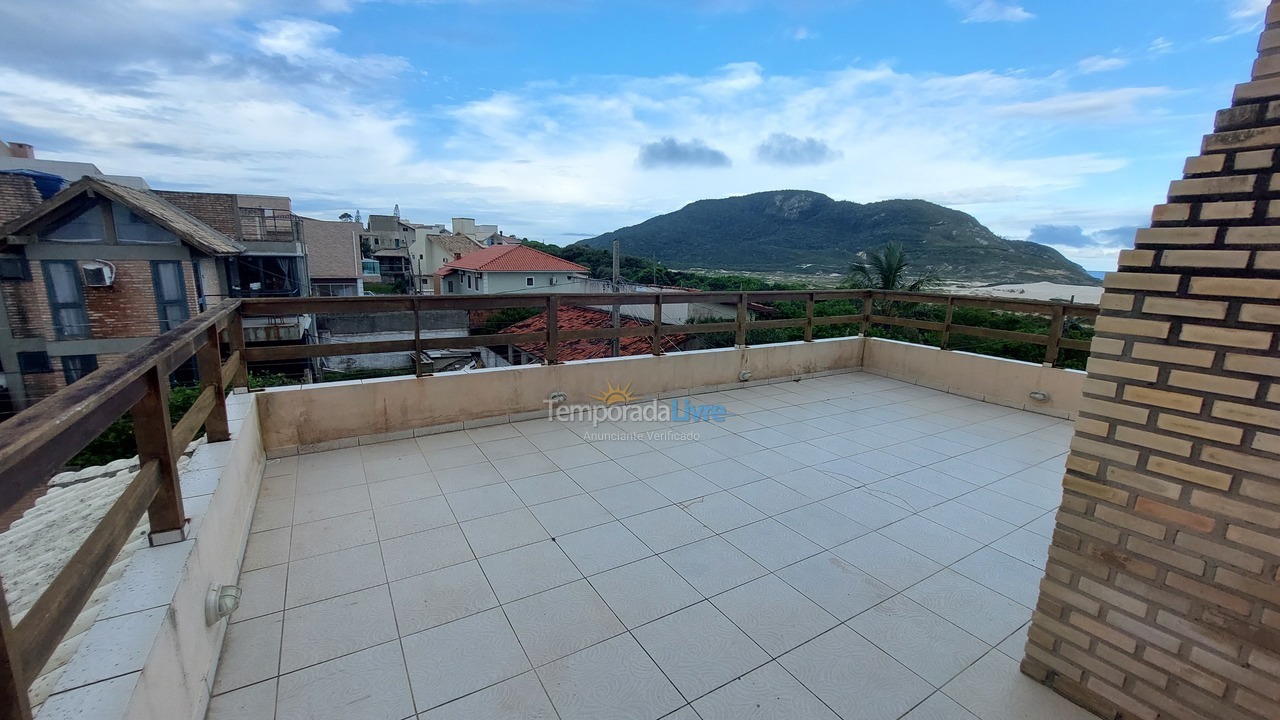 Apartamento para aluguel de temporada em Florianópolis (Praia do Santinho)