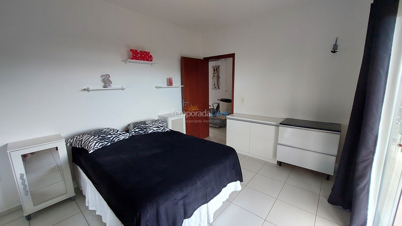 Apartamento para aluguel de temporada em Florianópolis (Praia do Santinho)