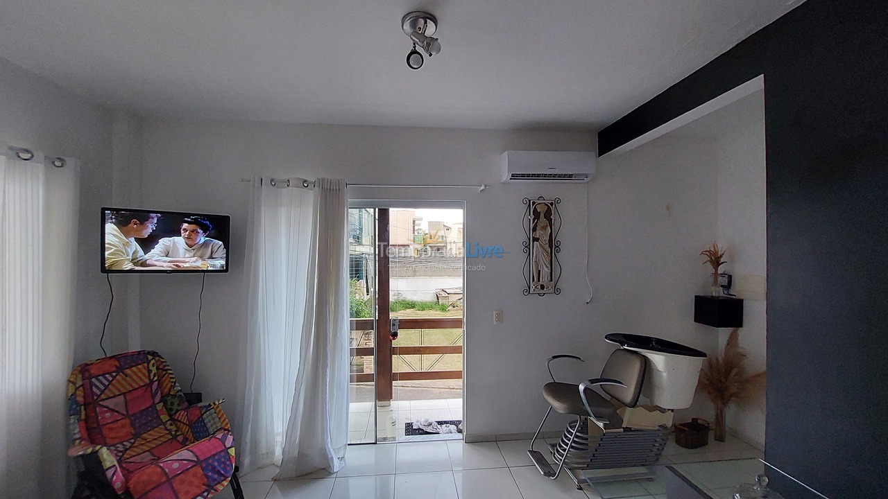 Apartamento para aluguel de temporada em Florianópolis (Praia do Santinho)